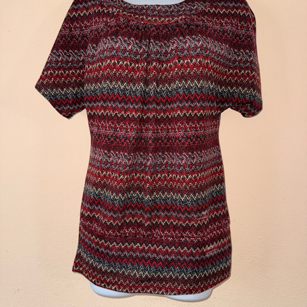 Red and Black Patterned Knit Skirt